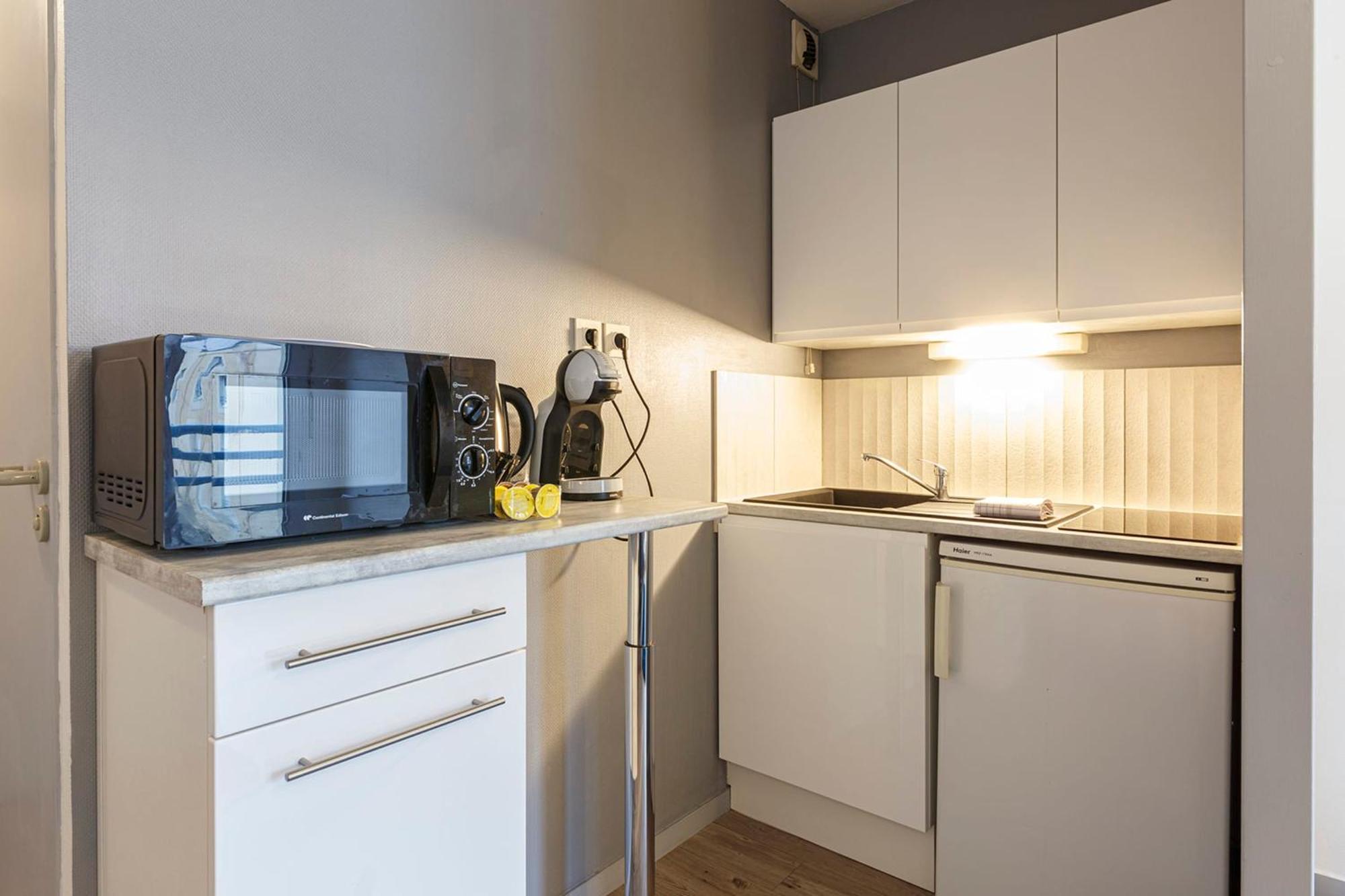 Apartamento Le Bocage Wifi Parking Tramway Angers Exterior foto